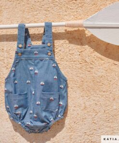 Denim - ships